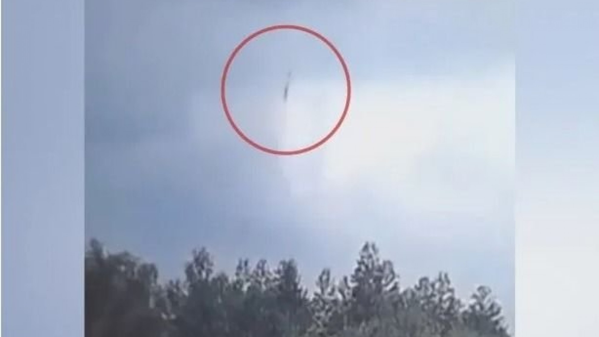 Vídeo muestra el momento en que se estrella el avión en China
